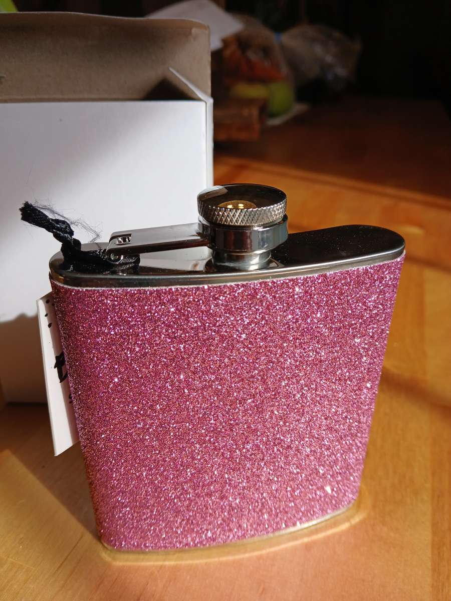 1x10 or 2x16 Pink glitter flask 8oz