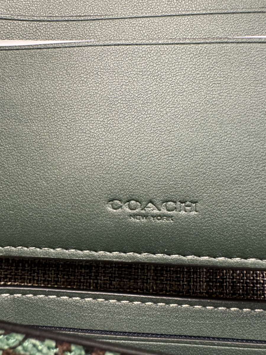 2022MRIO NWT COACH 3 in 1  Monogram Wallet Signature Canvas