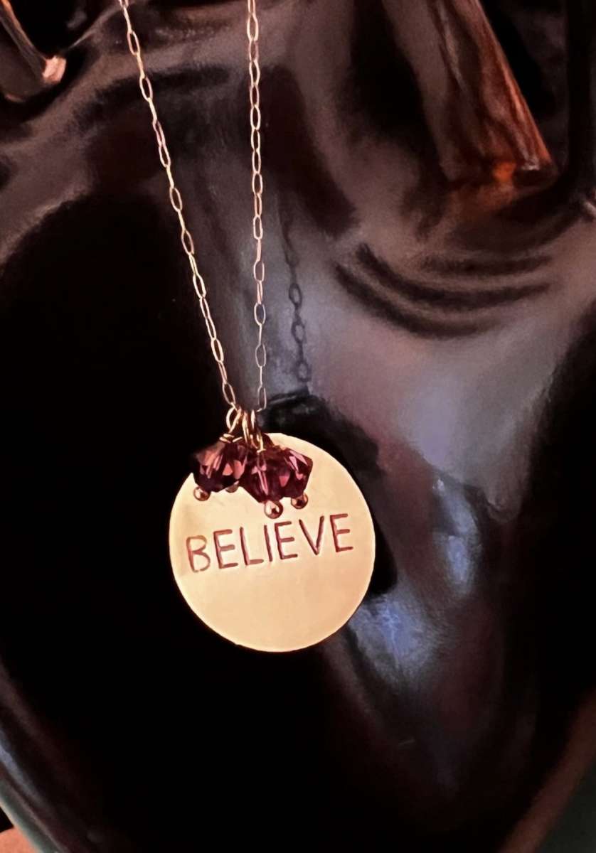 10K Gold Believe Pendant Necklace With Quartz