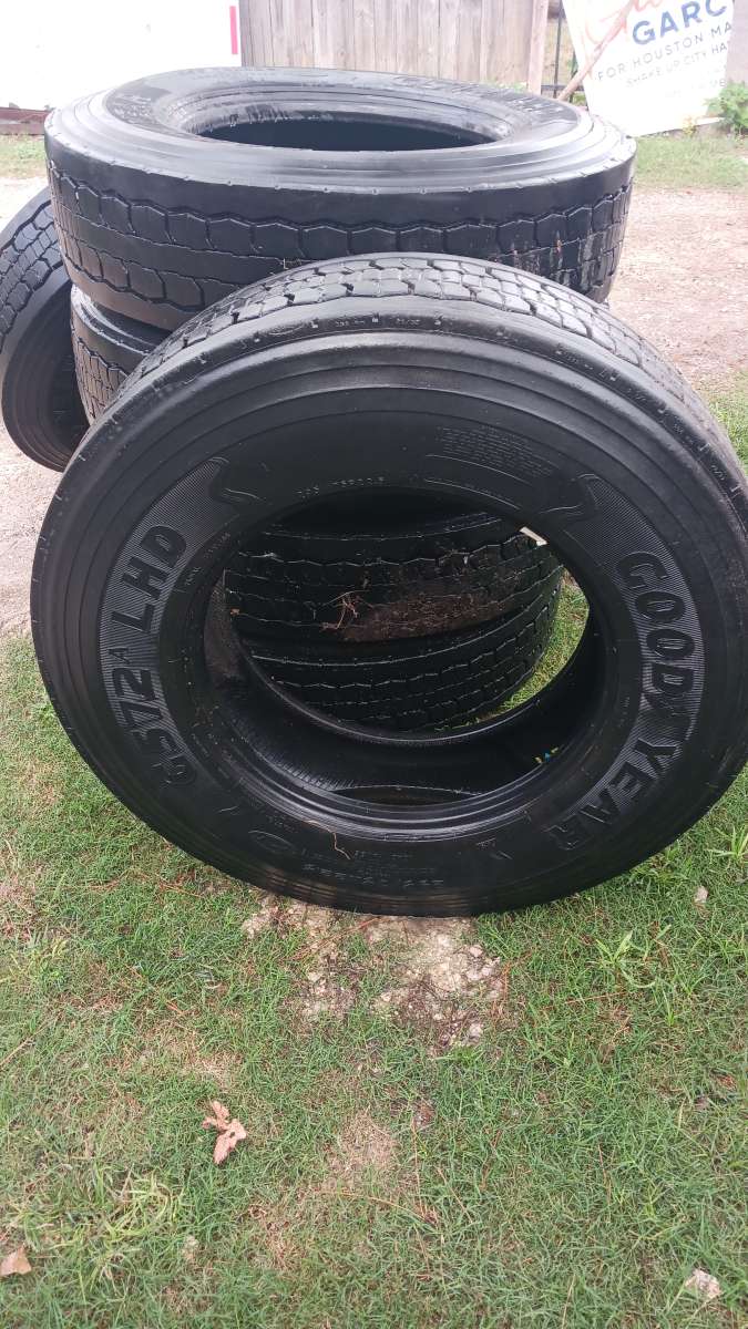 7 Goodyear Tires for Big Rig