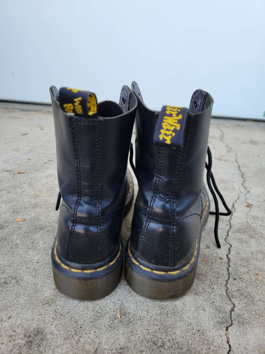 pascal doc martens boots