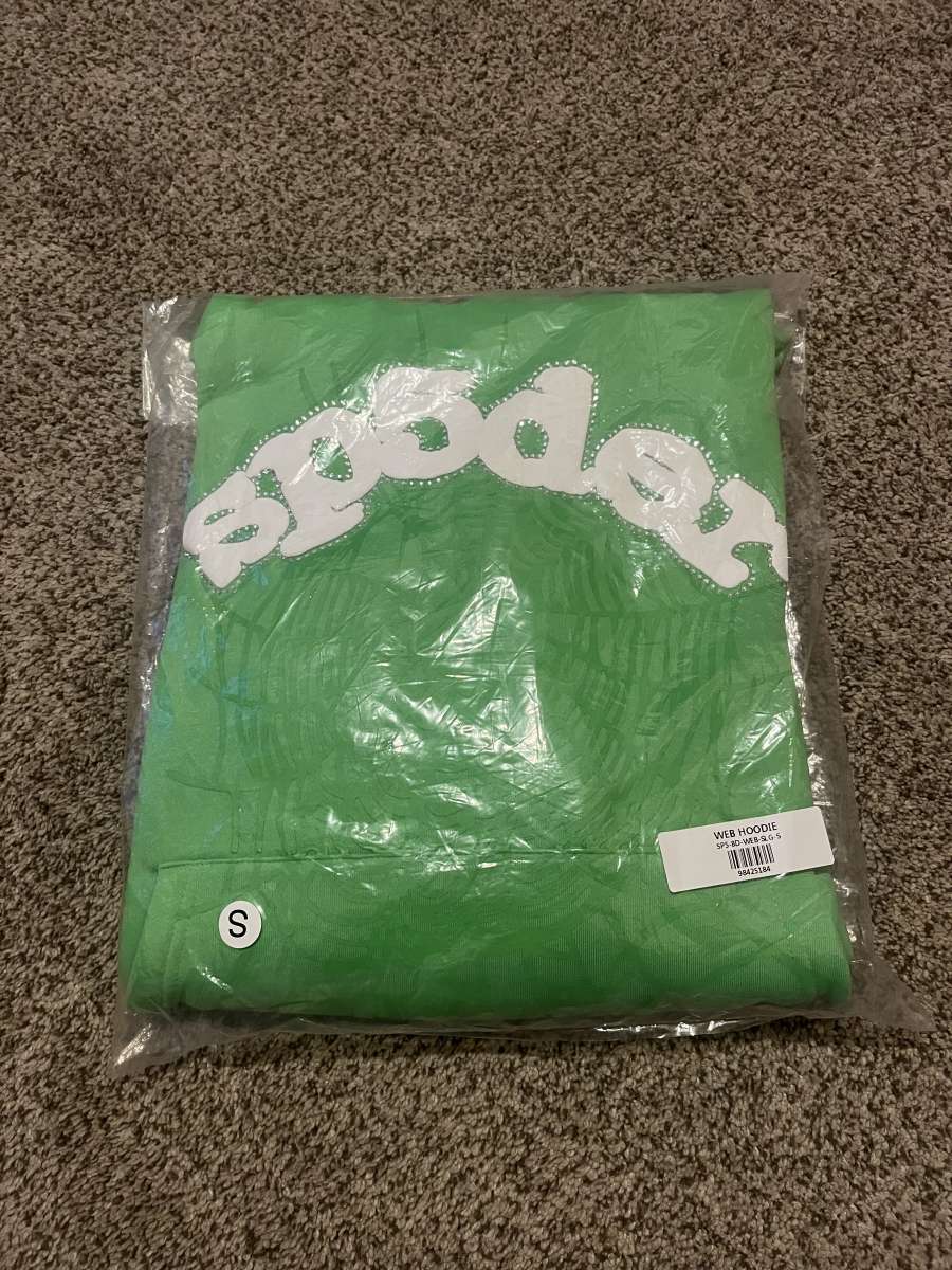 accepting offers GREEN SP5DER HOODIE size small
