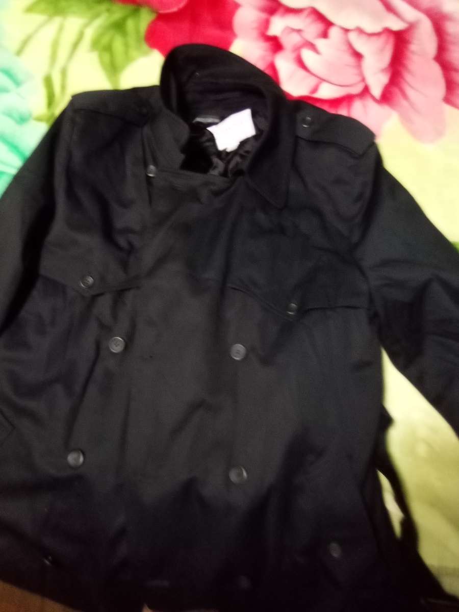 gabardina de hombre nueva