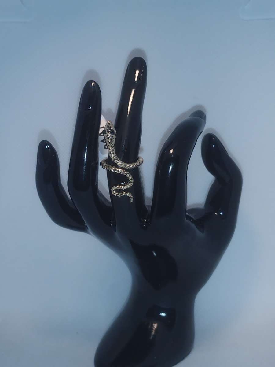 Snake Eyes Chic Rhinestone ring