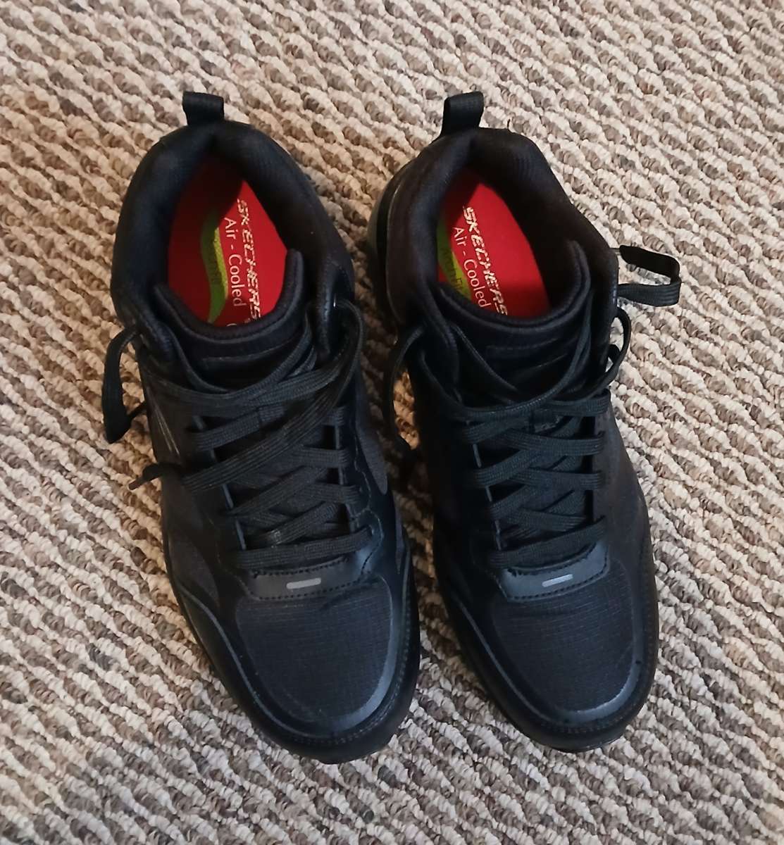 Skechers steel toe work shoes Air cooled