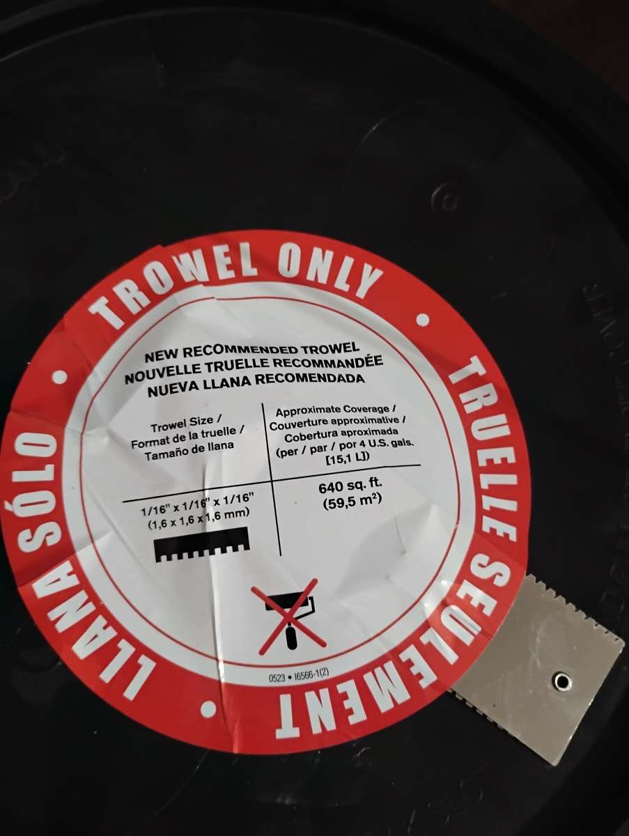 Glue for Carpet Tile