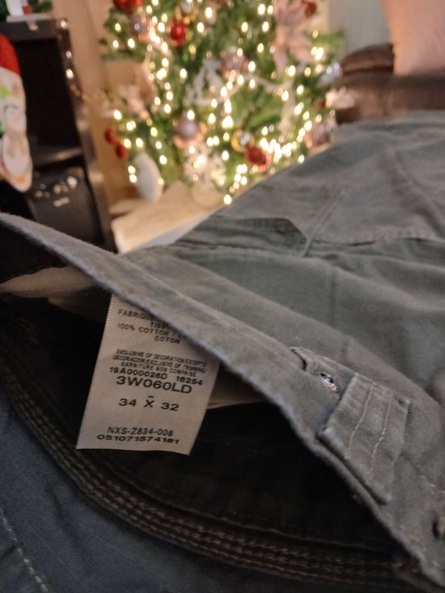 Wrangler work cargo pants 34x32