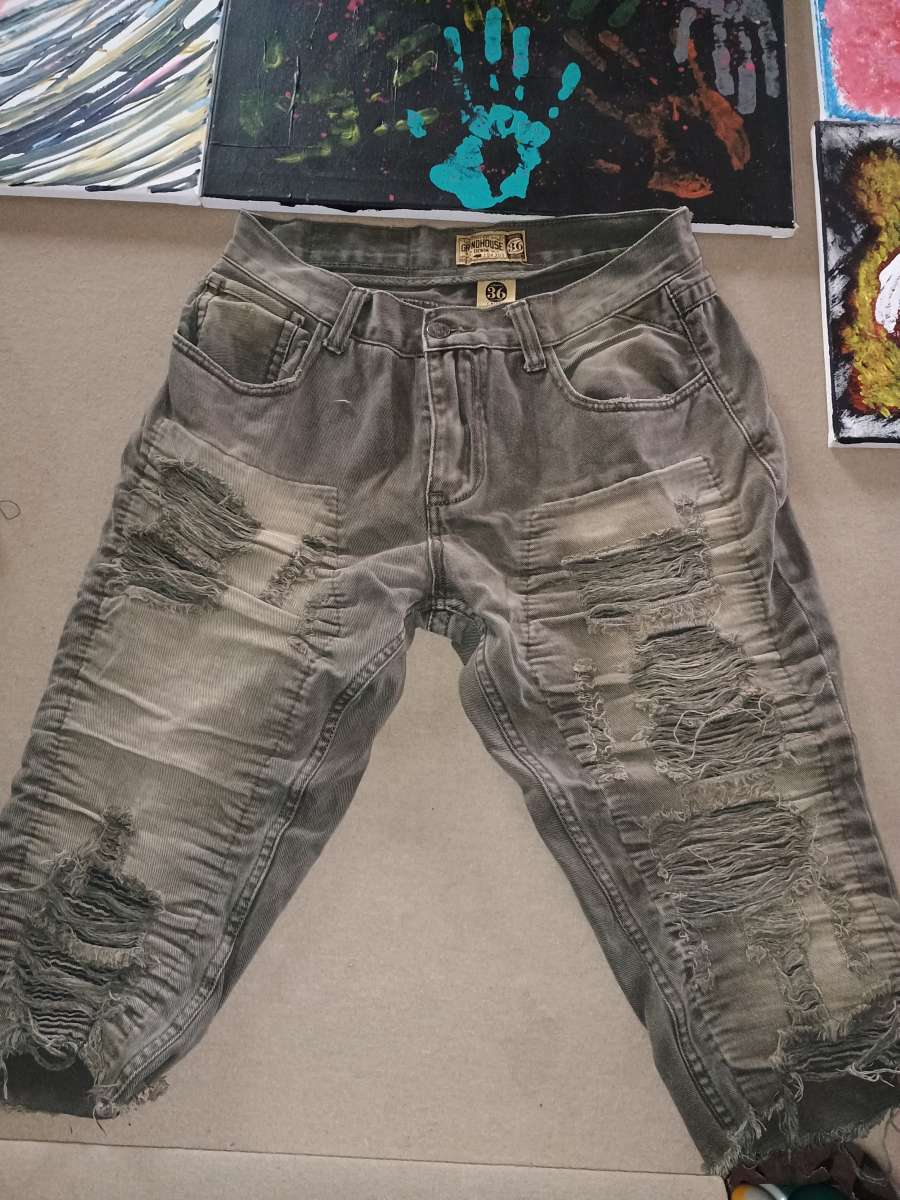 mens tshirts size large and XL  and jeans shorts size 36