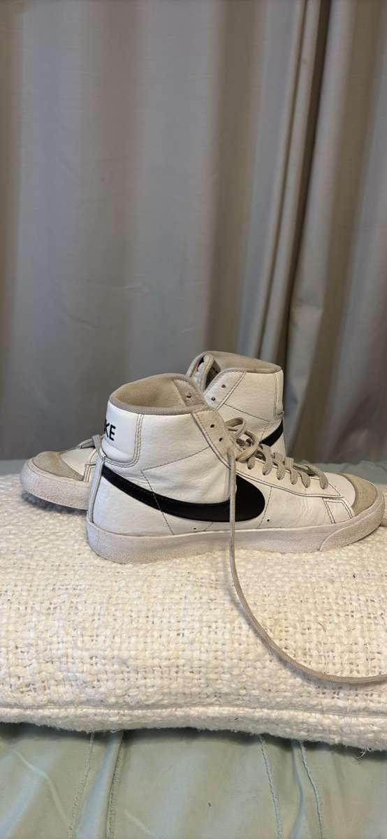 Nike blazers sneakers