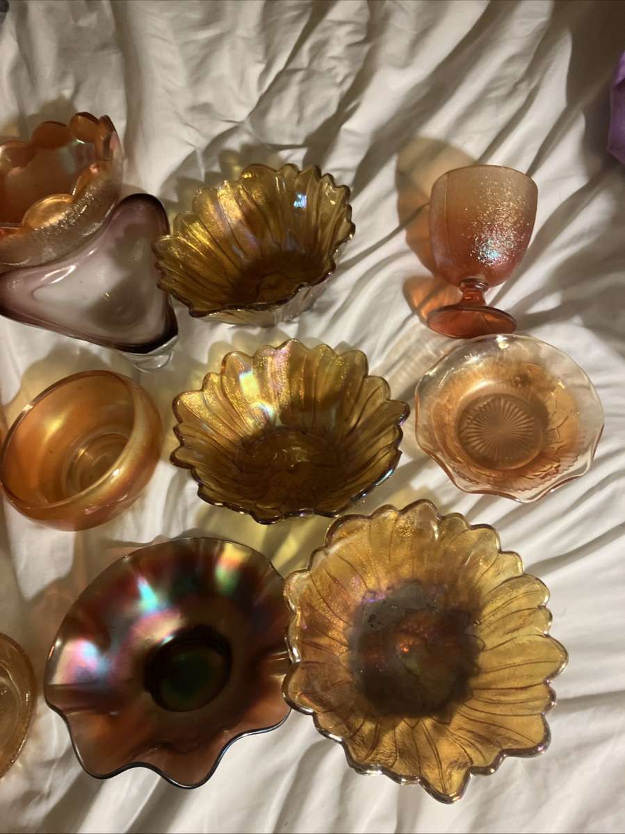 100 pieces of carnival glass Fenton and le smith 500 bucks