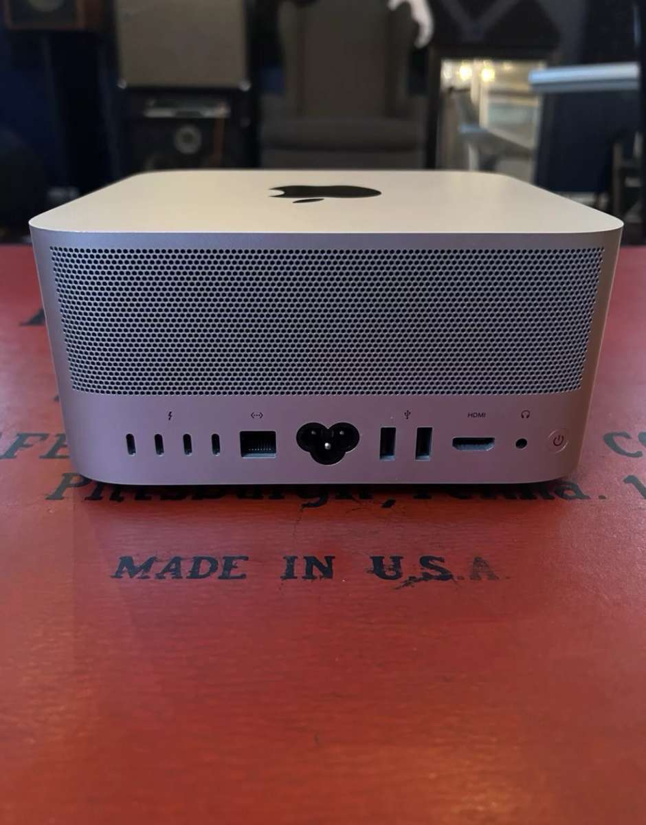 Apple Mac Studio M1 Max 10Core 64GB RAM 1TB SSD 32Core GPU E