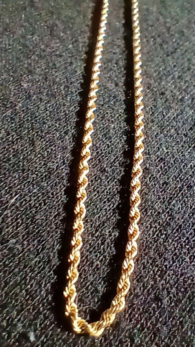 18k Gold Rope chain