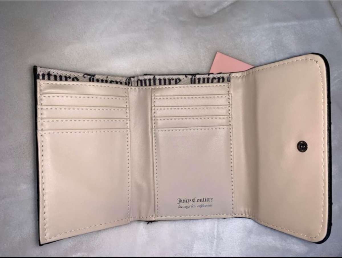 juicy couture wallet