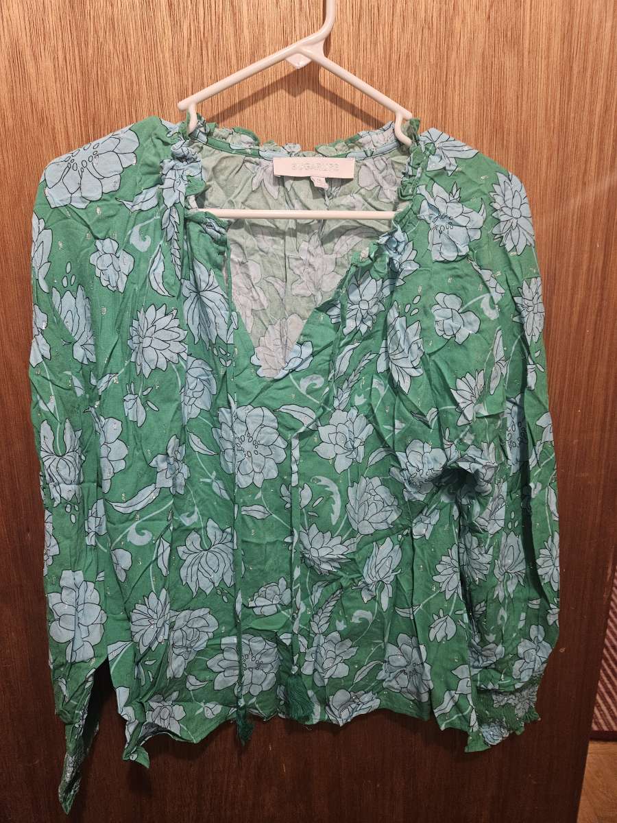Waterlilly Floral Weylin Split Neck Tassel Blouse