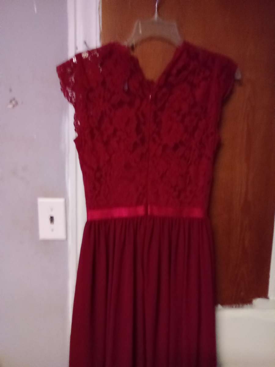 Long evening Dress       Size 6