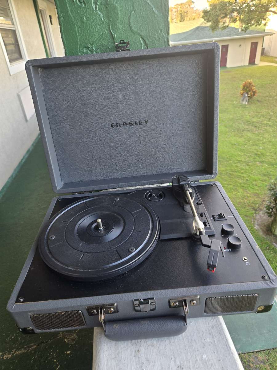 crosley record player
