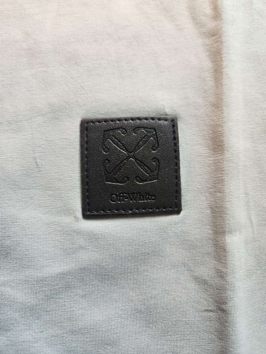 off white teeshirt