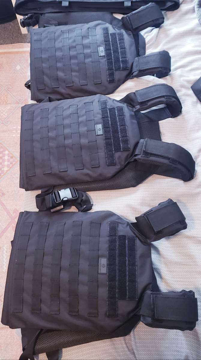 NEW TACTICAL VEST