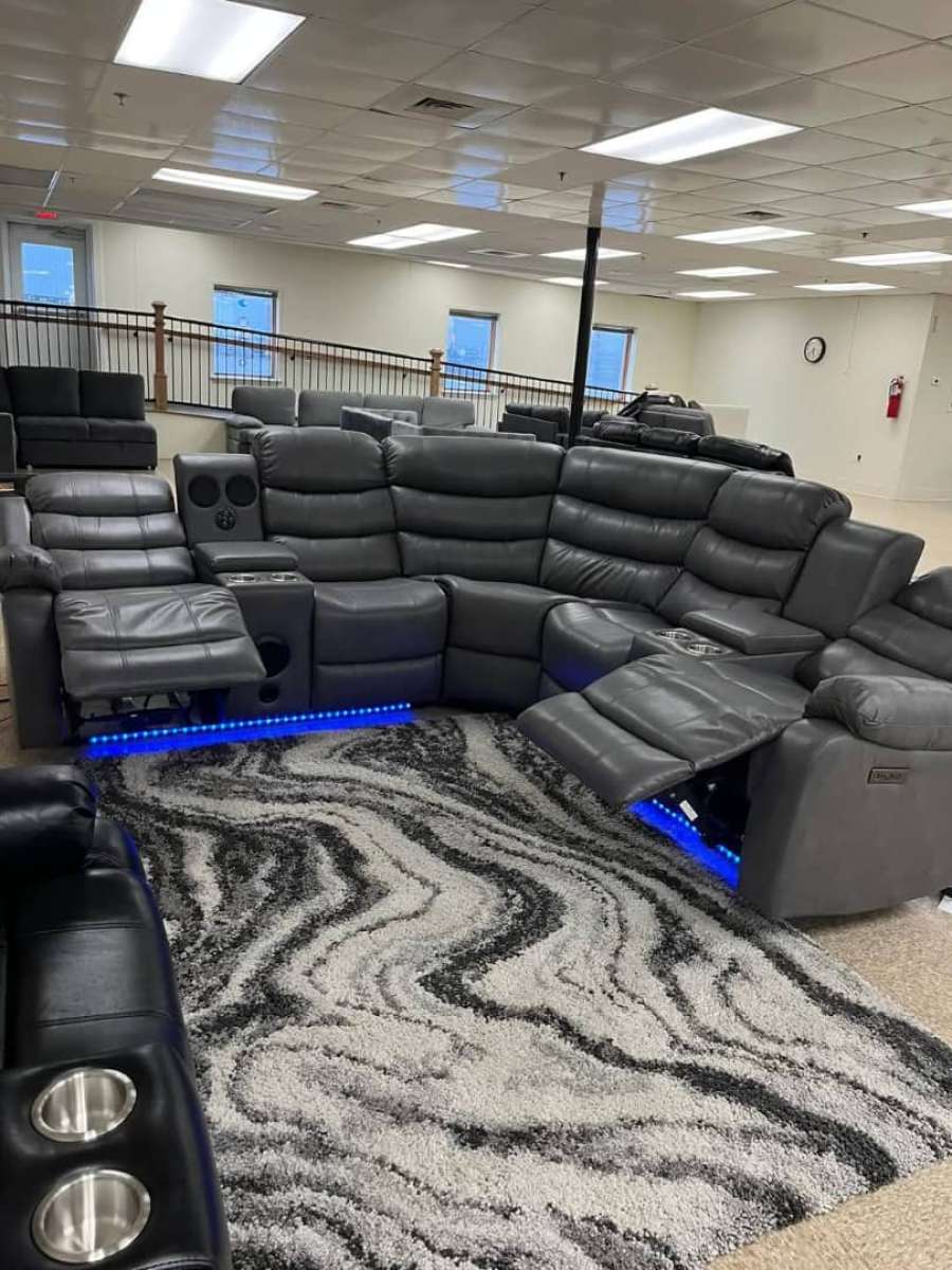 Se vende Seccional Reclinable electrico