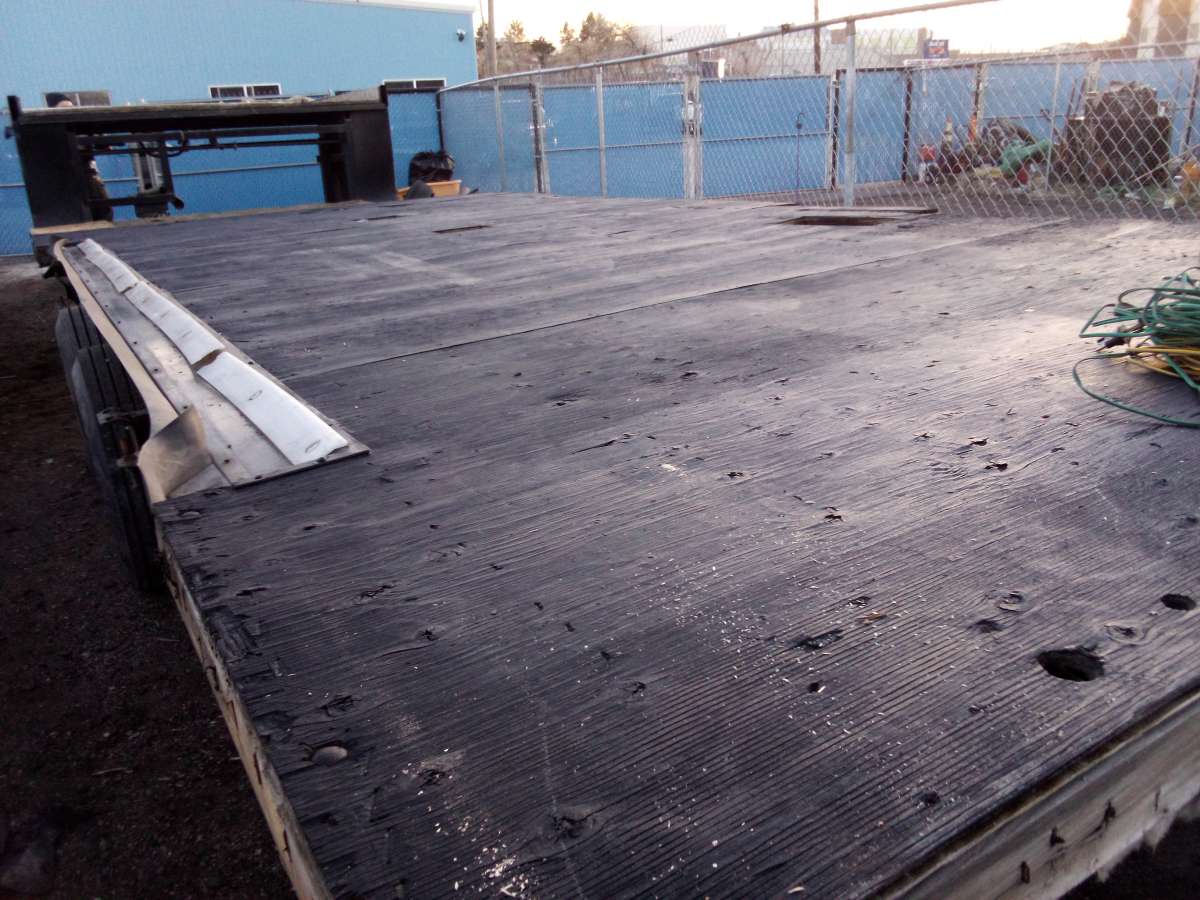 2005 heavy duty gooseneck Trailer