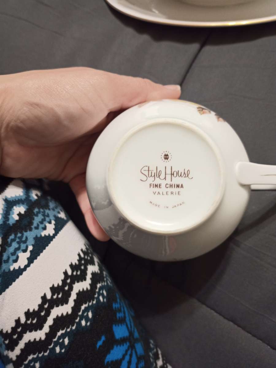 style house Valerie fine China