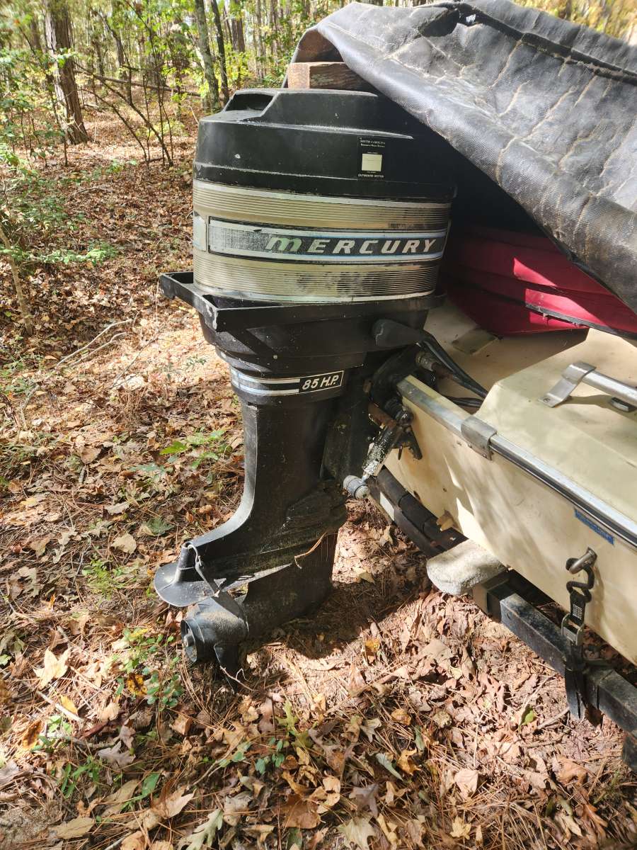85 hp mercury outboard motor boat and trailer