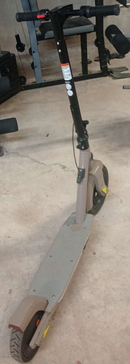 razor electric scooter