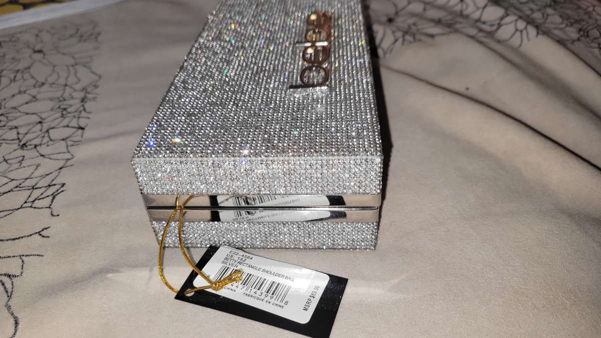 brand new with tags bebe clutch