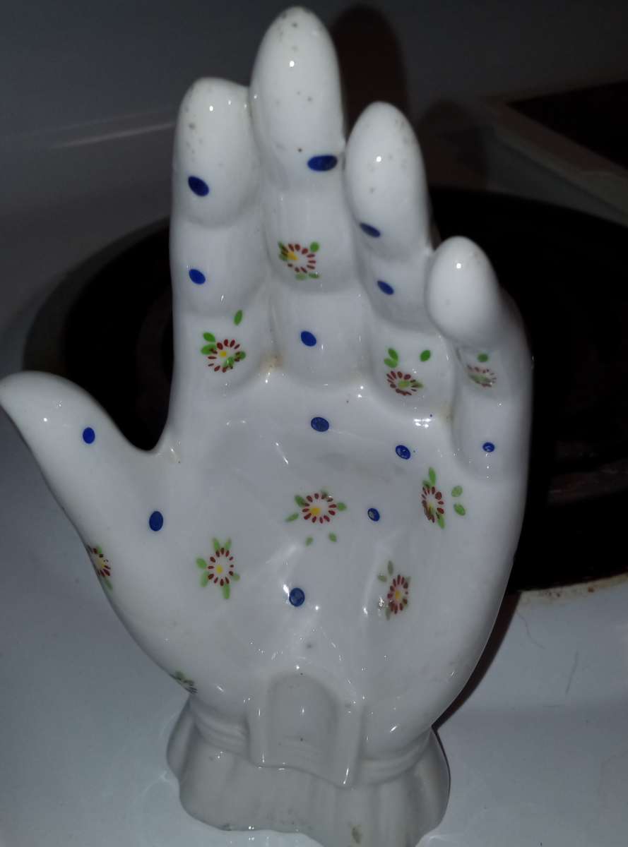 ceramic hand shaped ashtray