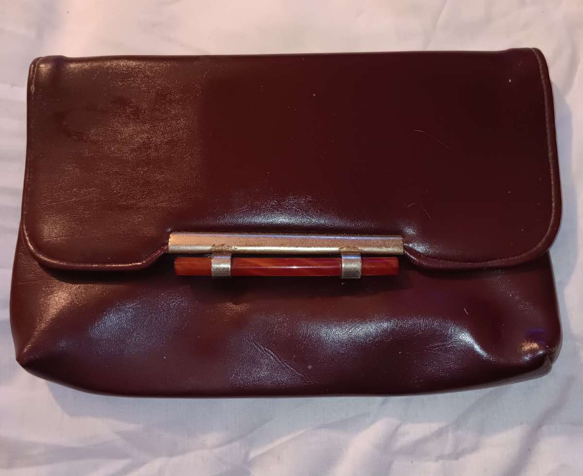 Vintage clutch