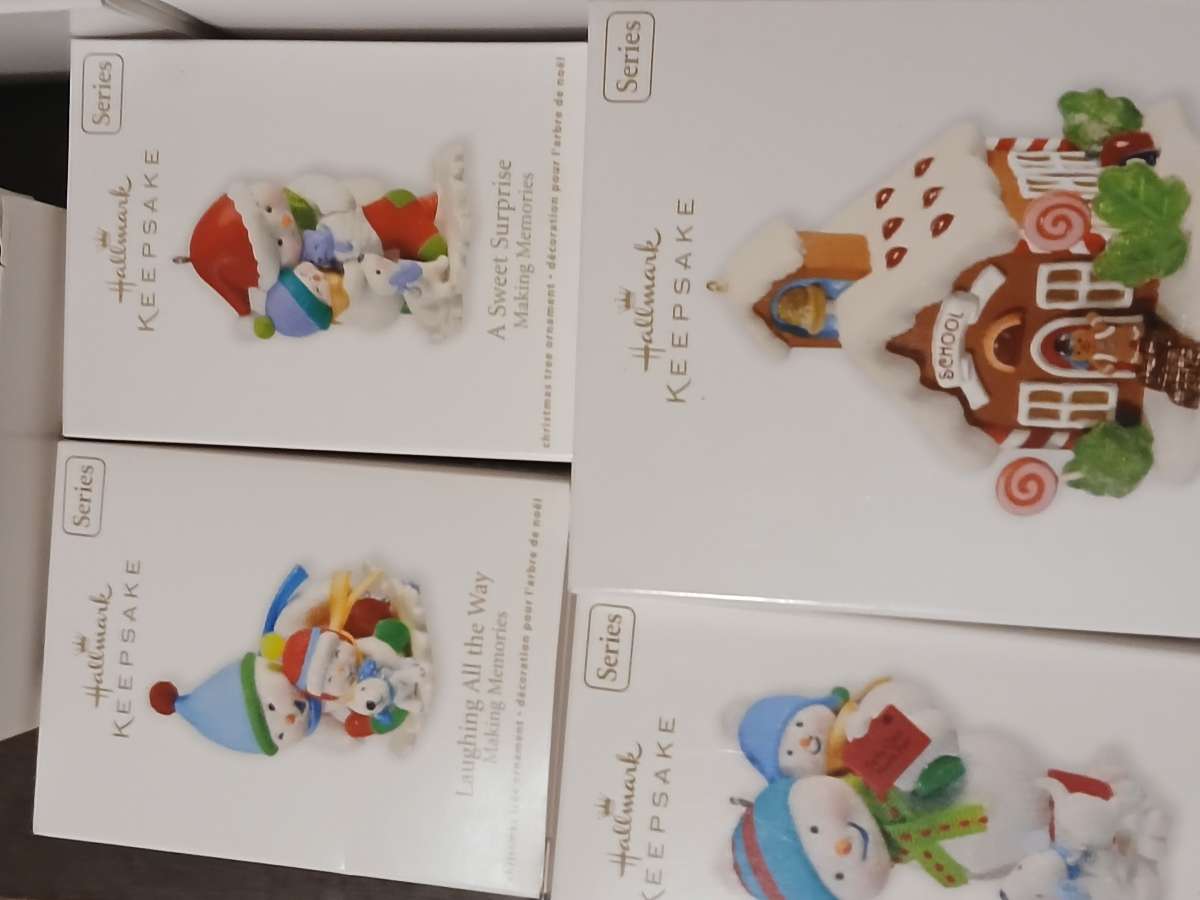hallmark  keepsake christmas ornaments