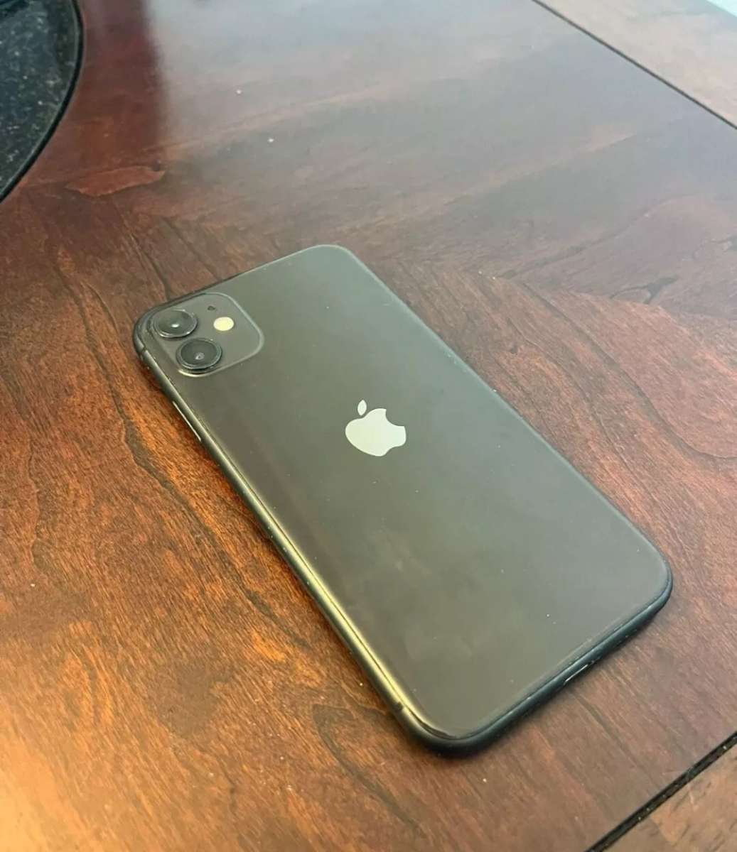 iPhone 11 Black 64Gb Unlocked