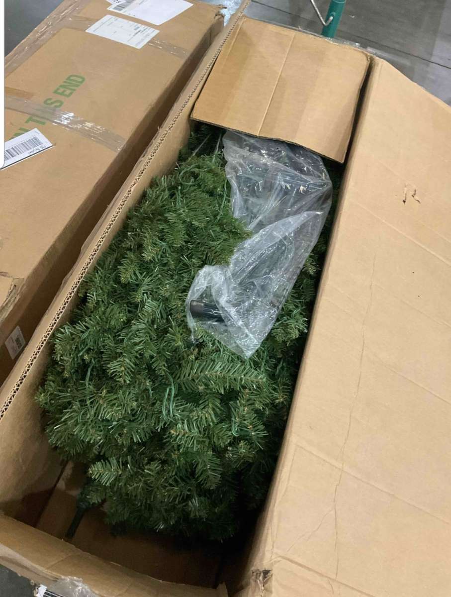 12 ft Slim Christmas tree cashmere with 1100 Led lights