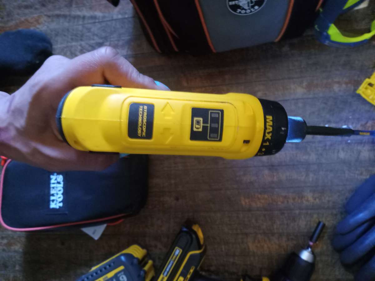 many different tools