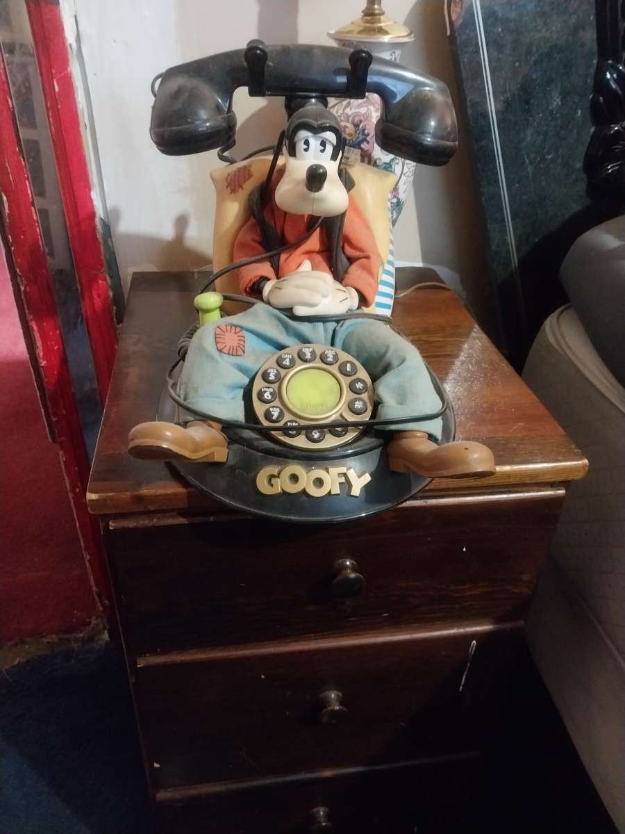 goofy phone