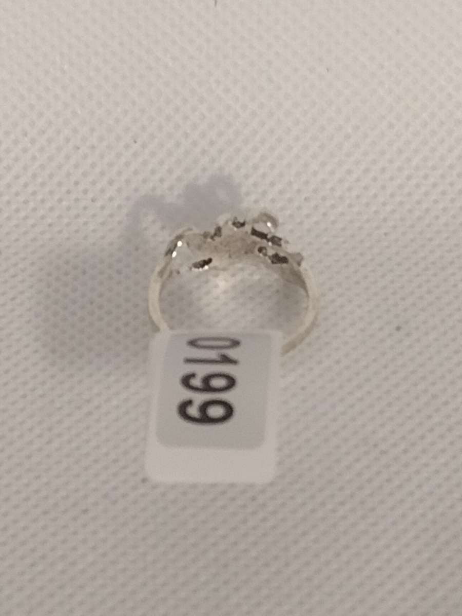 Silver Flower Ring