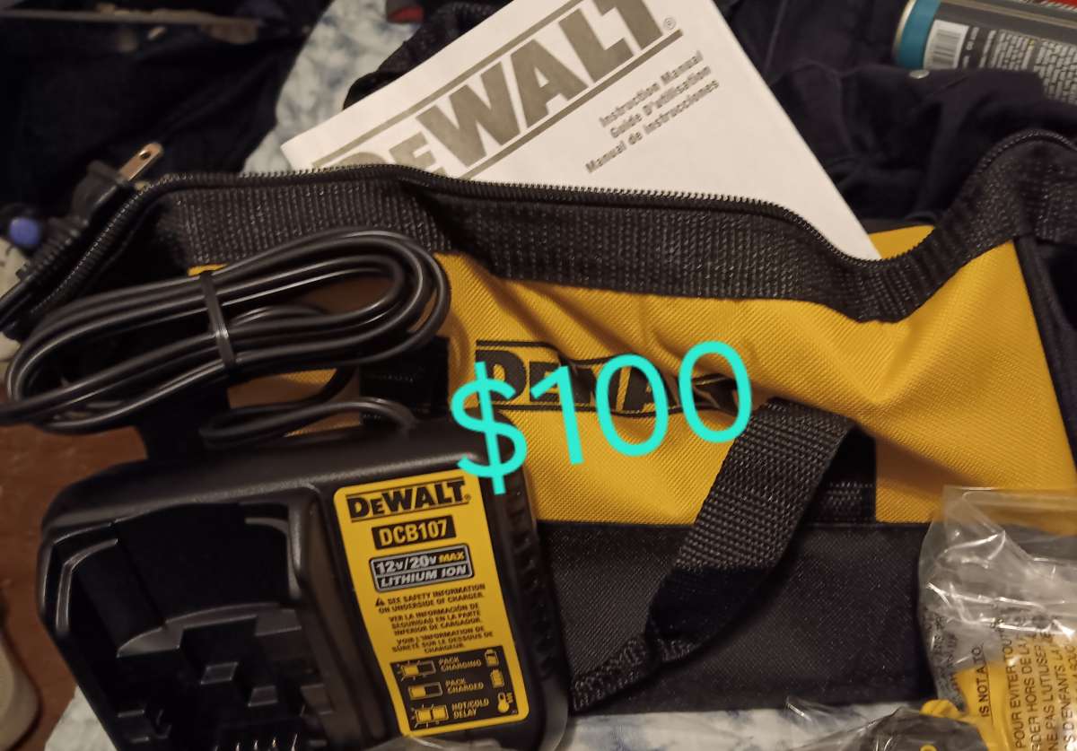 Dewalt mult tool 20 volt brand new with batteries and charge