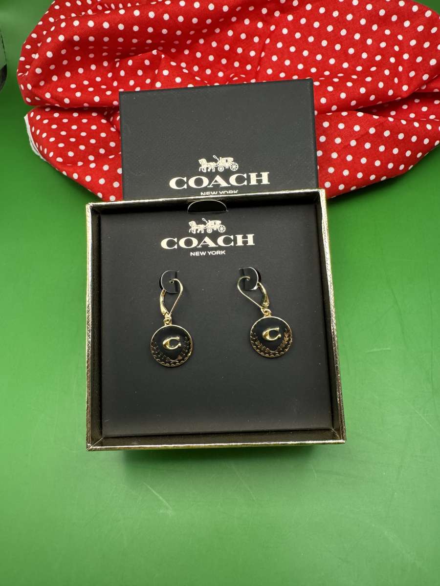 2043HCRA Beautiful Coach Classic Drop Ear Rings NWT In Origi