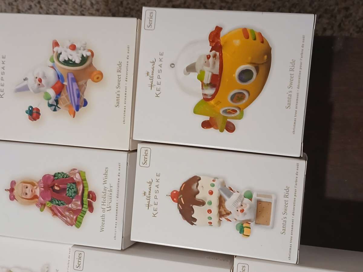 hallmark  keepsake christmas ornaments