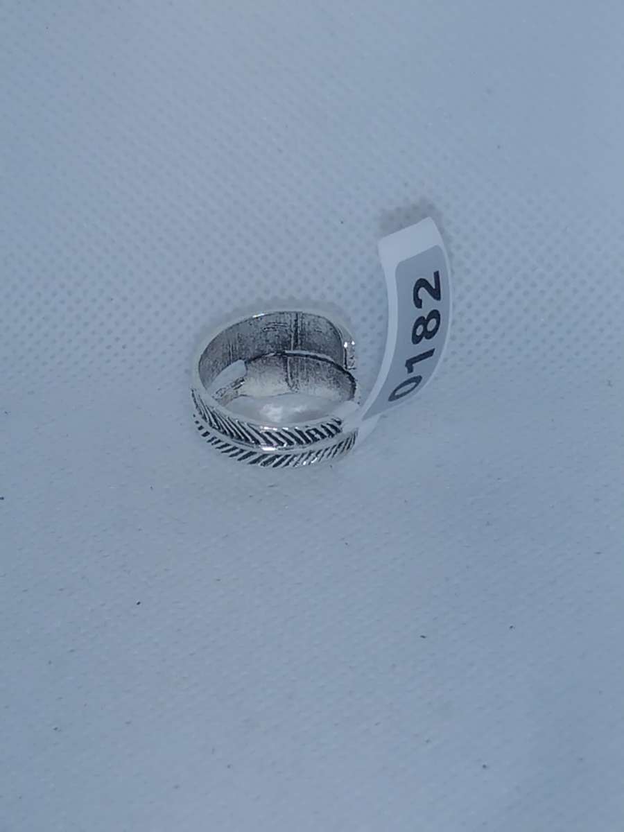 Large Feather Ring