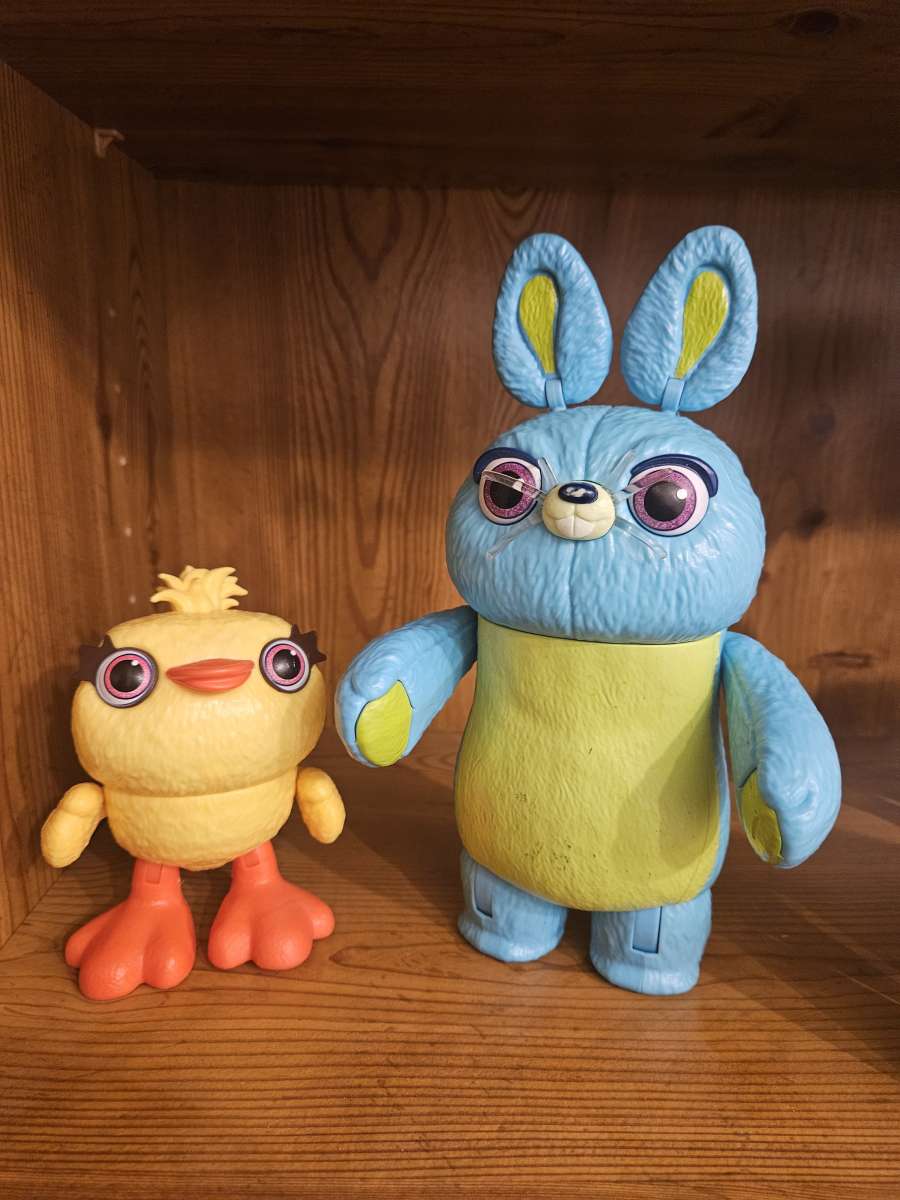 Toy Story 4    Duck and Bunny Figures