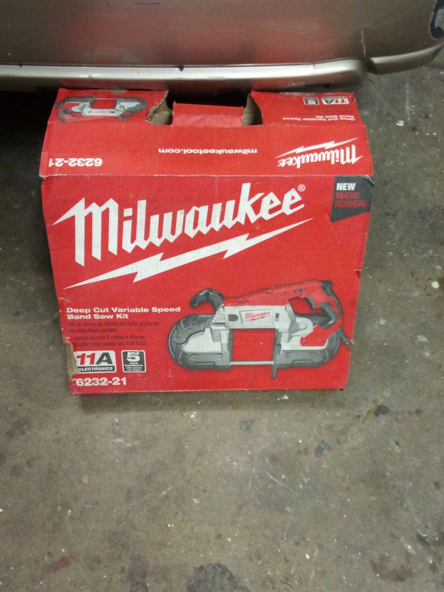 Milwaukee 11A Deep Cut Band Saw  3 Band saw blades