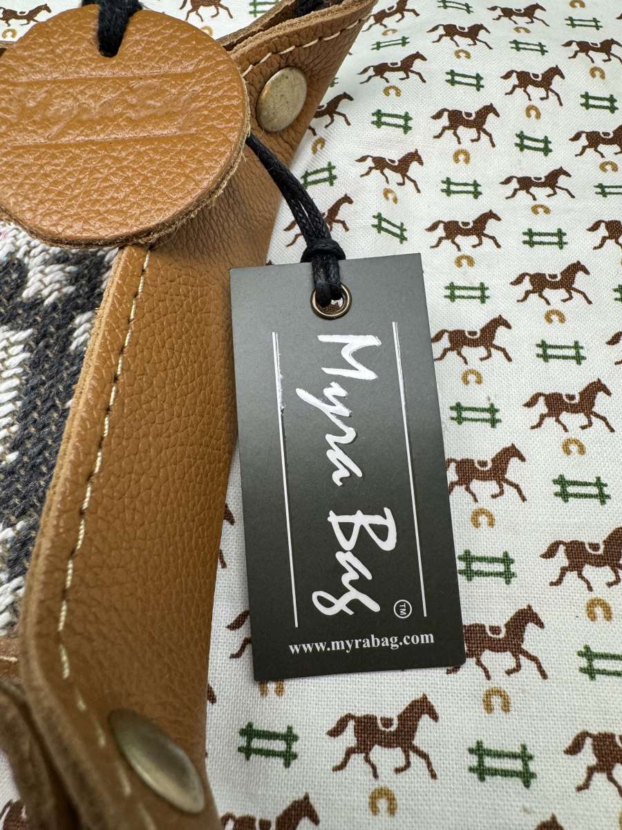 3001PAIH Leather Myra Bag Crown Azteca  Tray Coin Dice  Gift