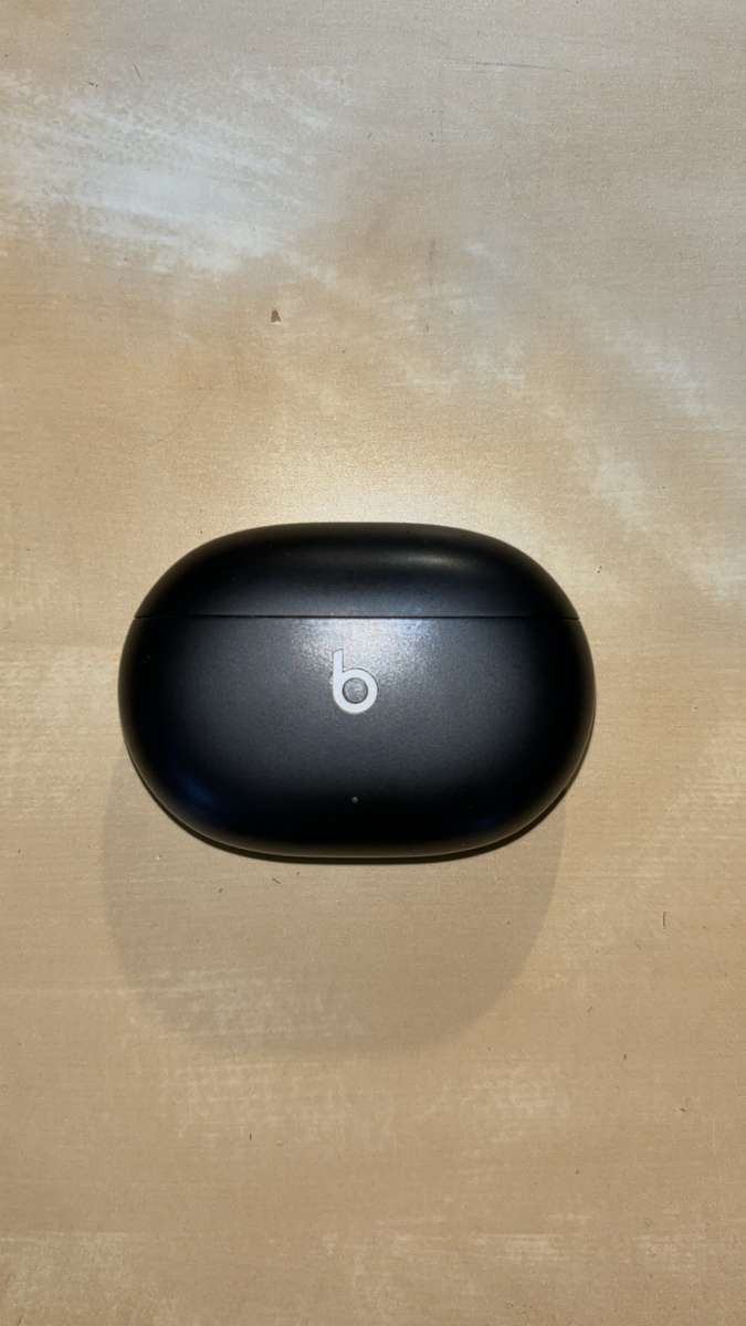 Beats by Dre Bluetooth Earbuds