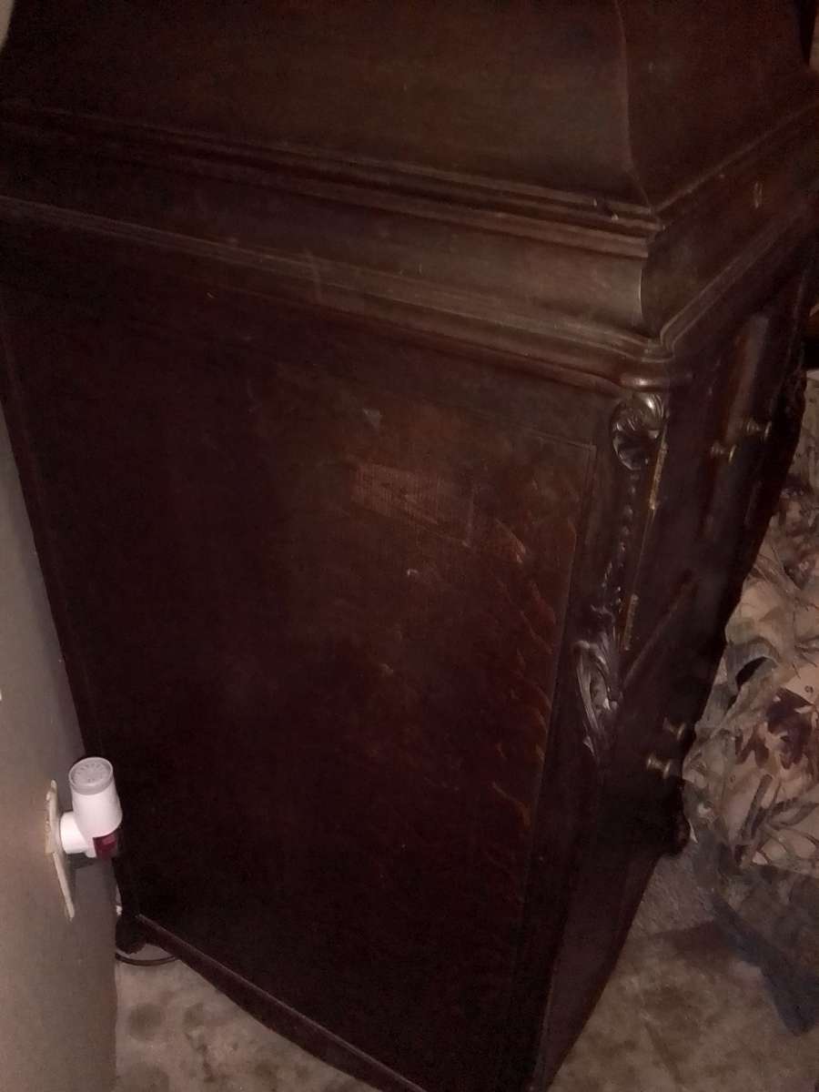 Victor victrola talking machine