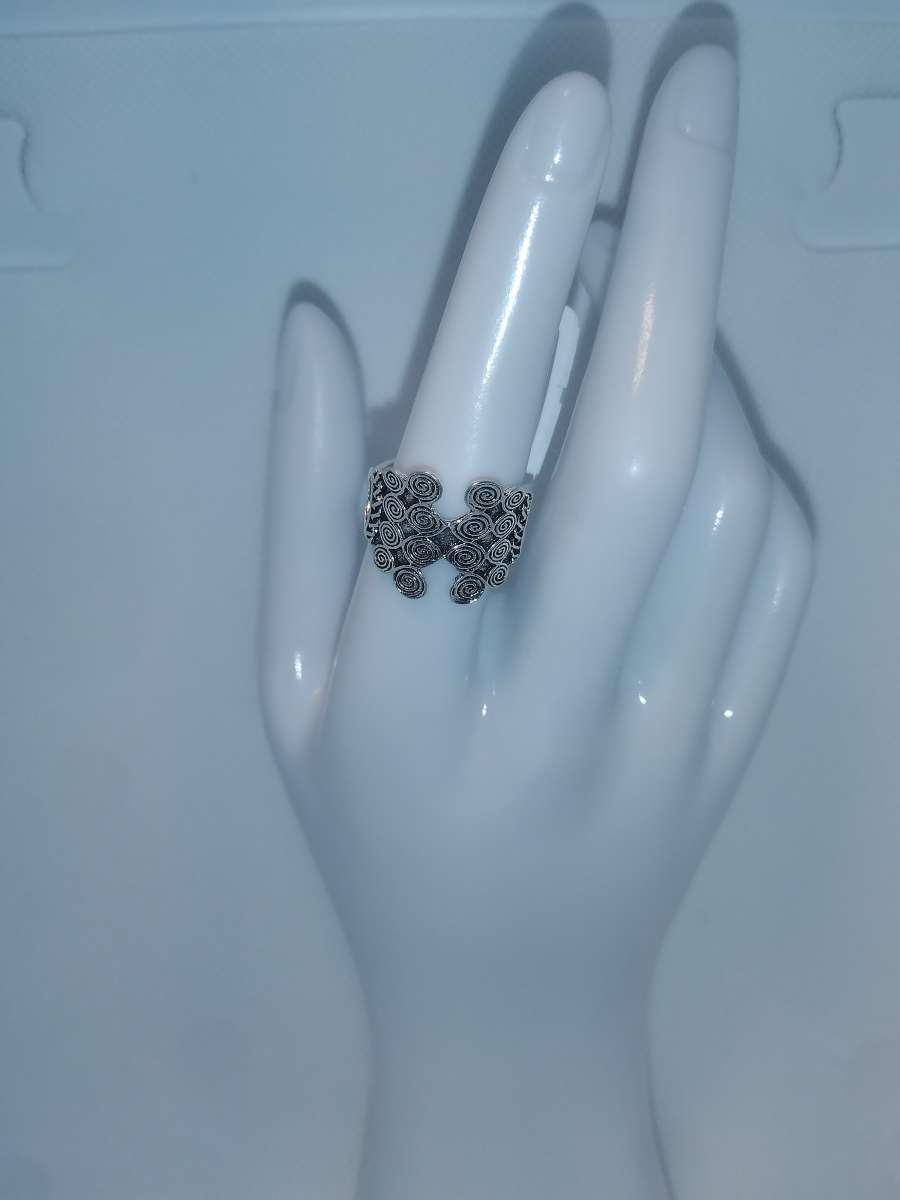 Swirly Bohemian Style Ring