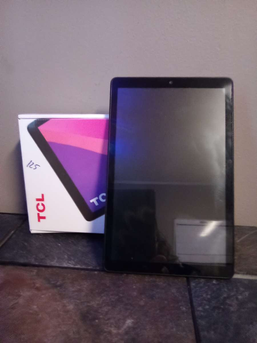 TLC BookTablet 32g New still in box