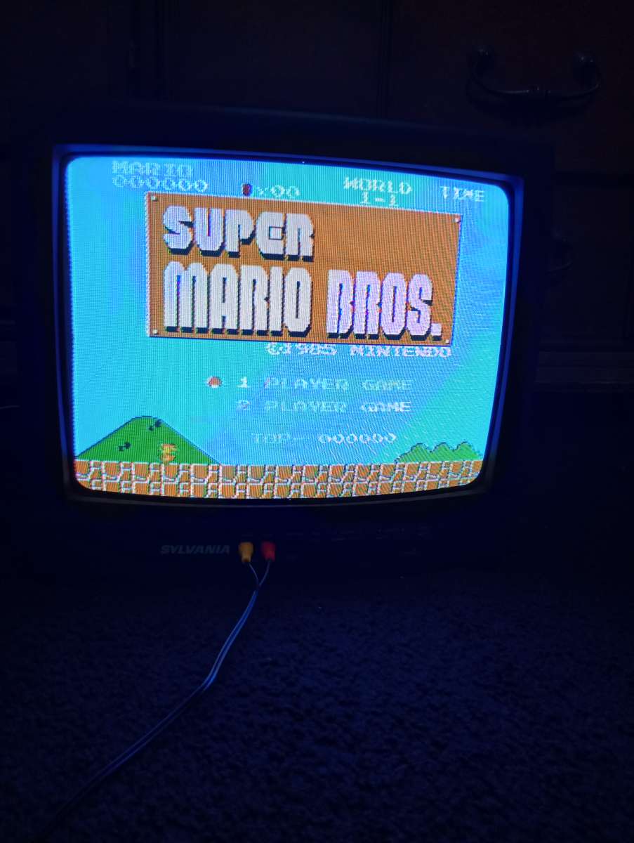 Vintage Sylvania TVK131 Television 13 TV Retro Tube