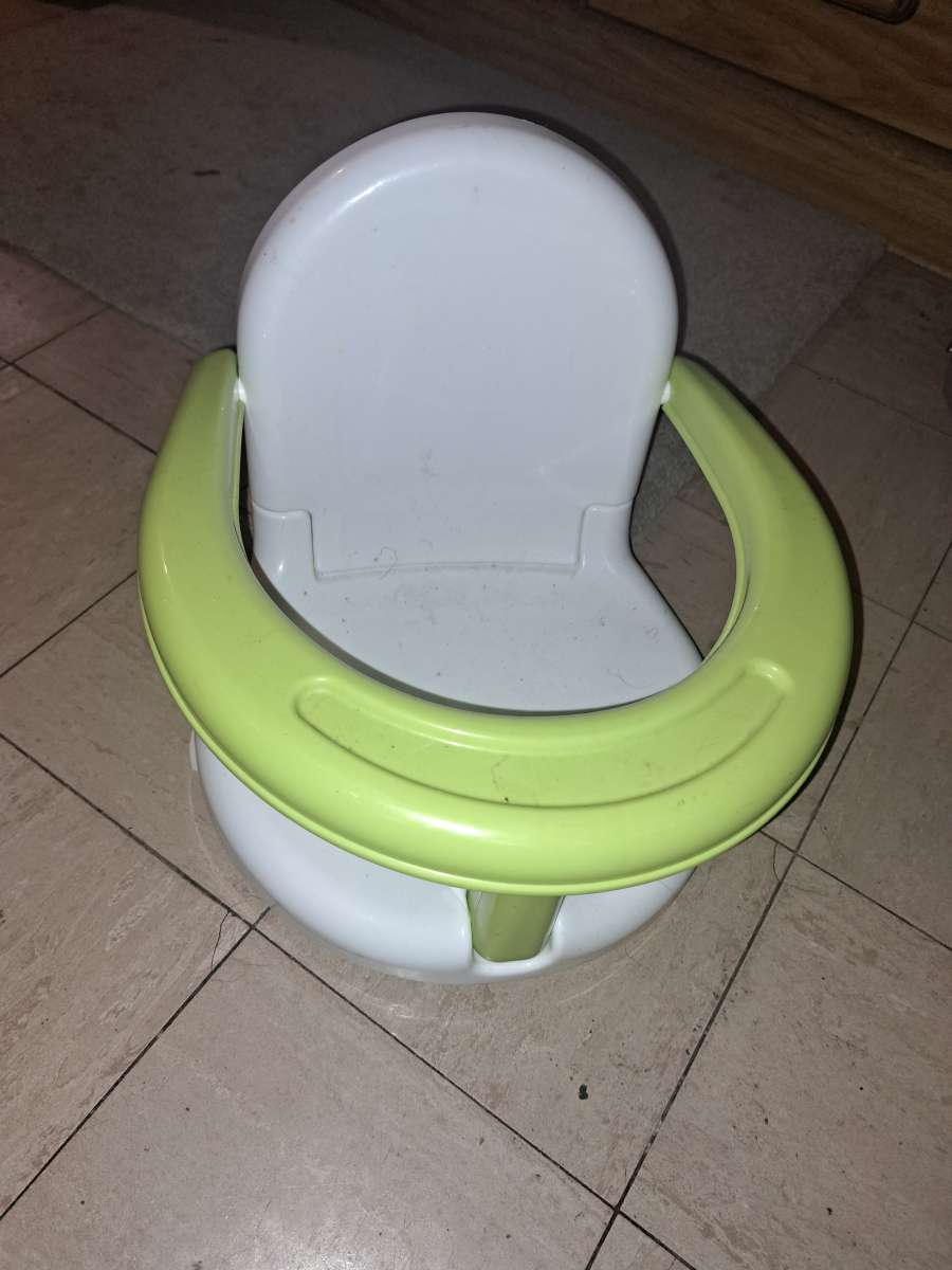 Bath chair and Car seat
