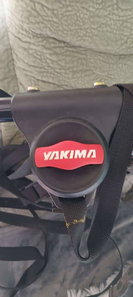 SALE Yakima bike rack for car